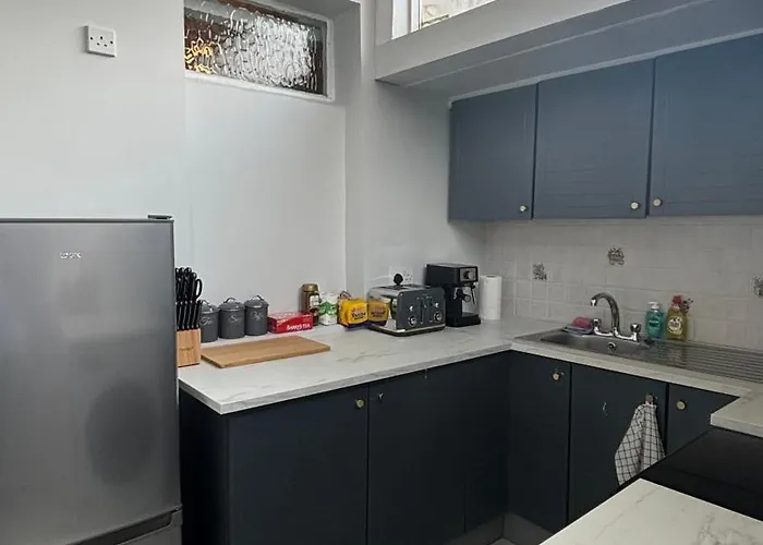 펜션 Homely 3 Bed City House 더블린